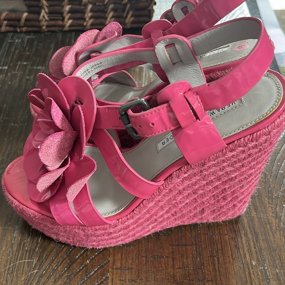 Vera Wang Lavender pink 6M shoes - Picture 3 of 7
